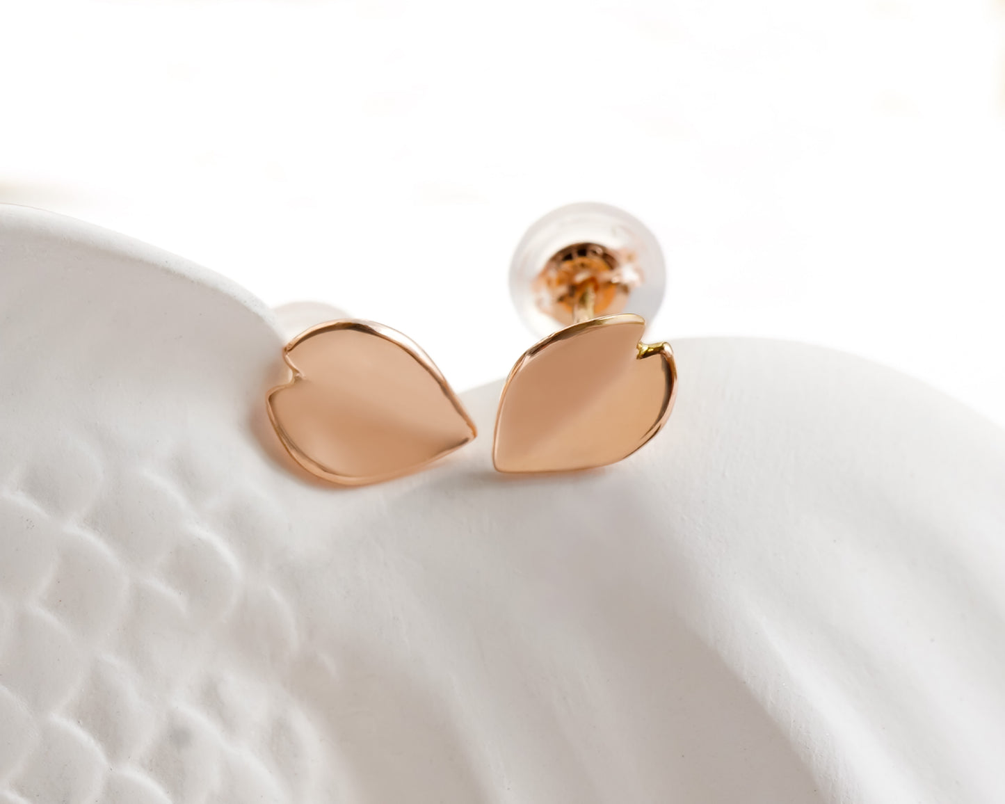 Cherry Blossom Petal Stud Earrings in 18K Gold